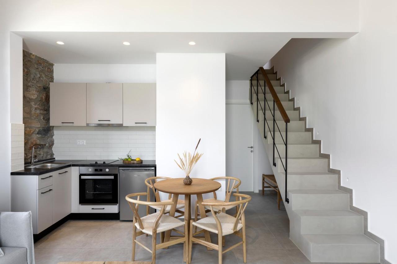 Lichnos Luxury Suites Sourpi Luaran gambar